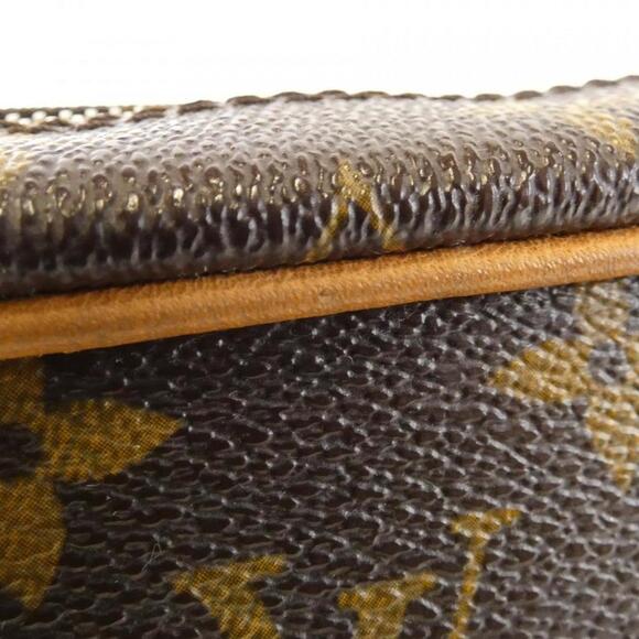 LOUIS VUITTON Brown Monogram Shoulder Bag - Picture 4 of 10